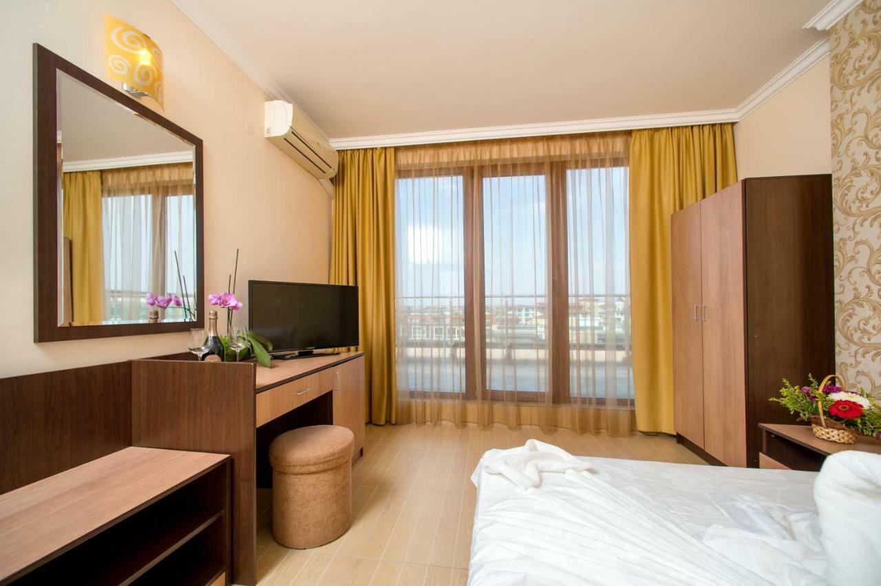 Hotel Iris Несебр Экстерьер фото